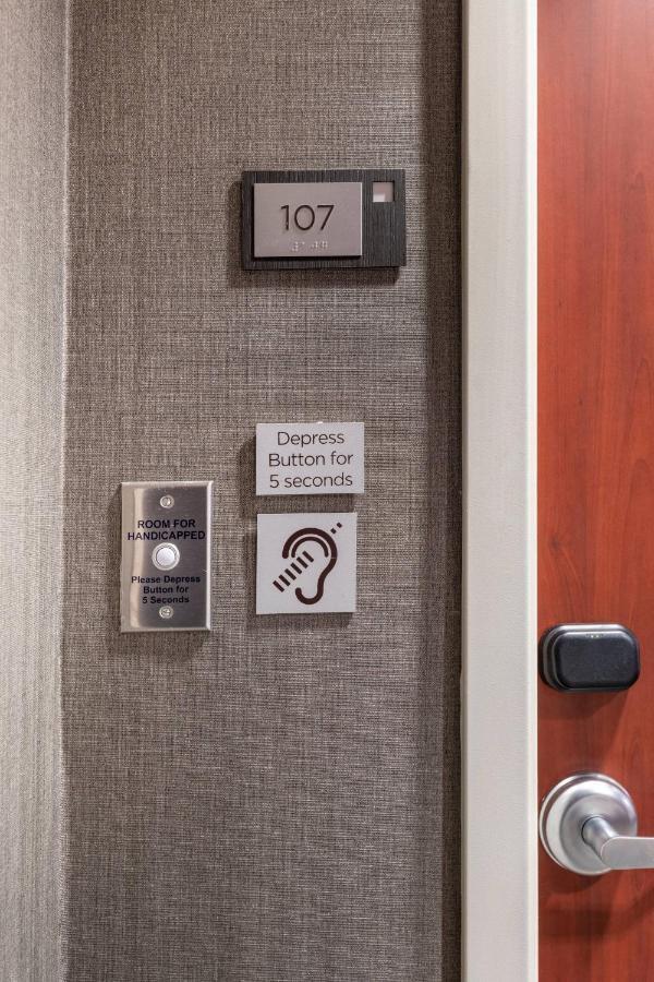 Courtyard By Marriott San Diego Oceanside Bagian luar foto