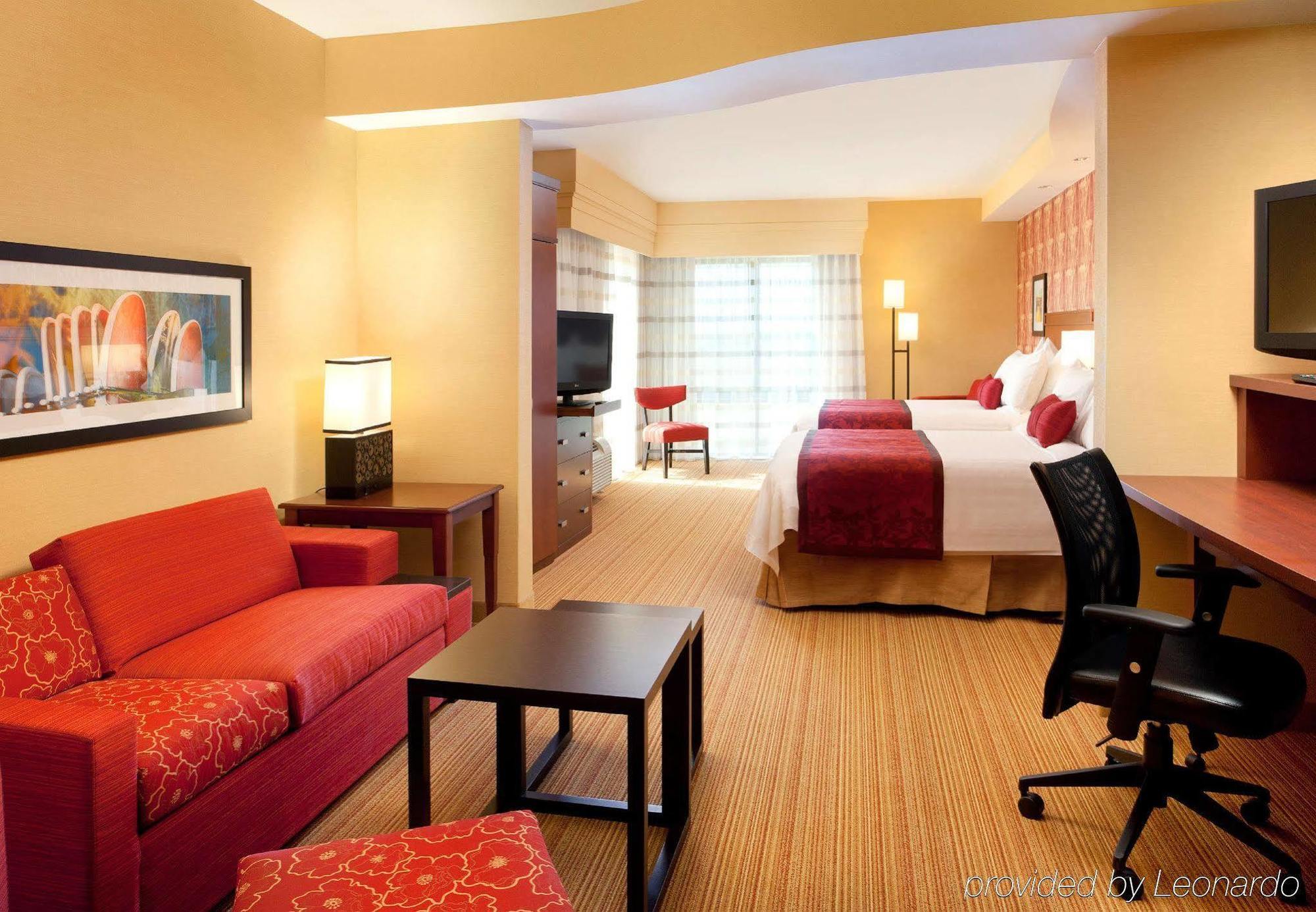 Courtyard By Marriott San Diego Oceanside Ruang foto